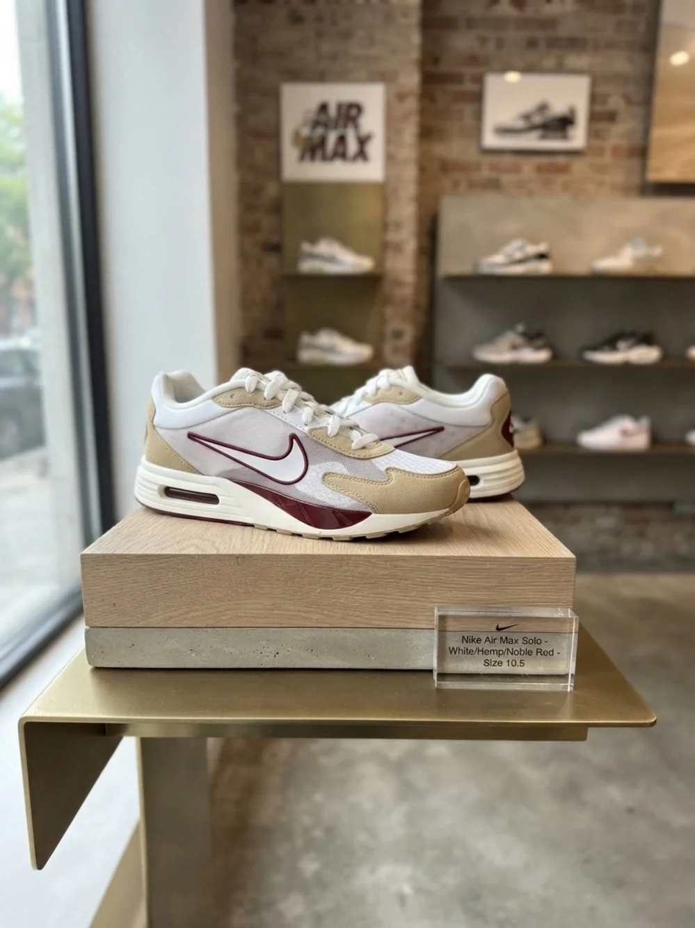 Nike Air Max Solo White Hemp Noble Red Men's Size 10.5 Sneakers New in Box